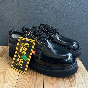 Platform black leather low top boots